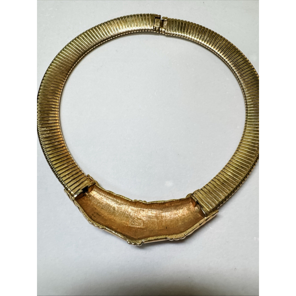 Vintage AVON Gallery Originals Alexandria Gold Tone Flexible Snake Choker - Picture 6 of 6